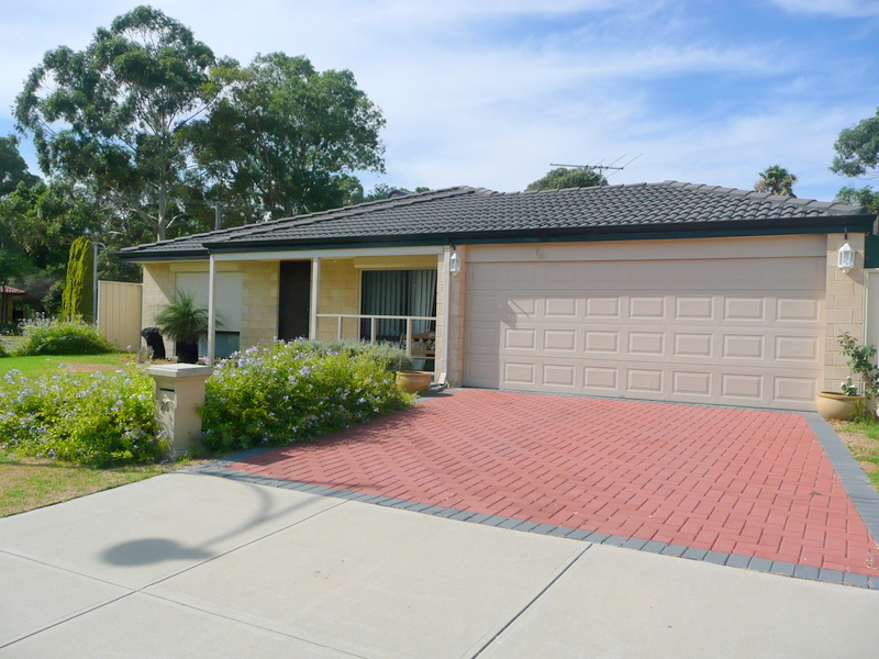 IDEAL FOR INVESTOR OR 1ST HOME BUYER Picture 1