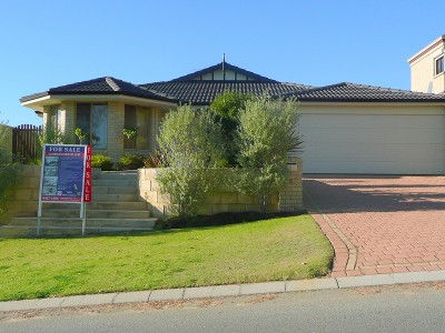 ANOTHER UNDER OFFER BY GEORGE CORREIA Picture