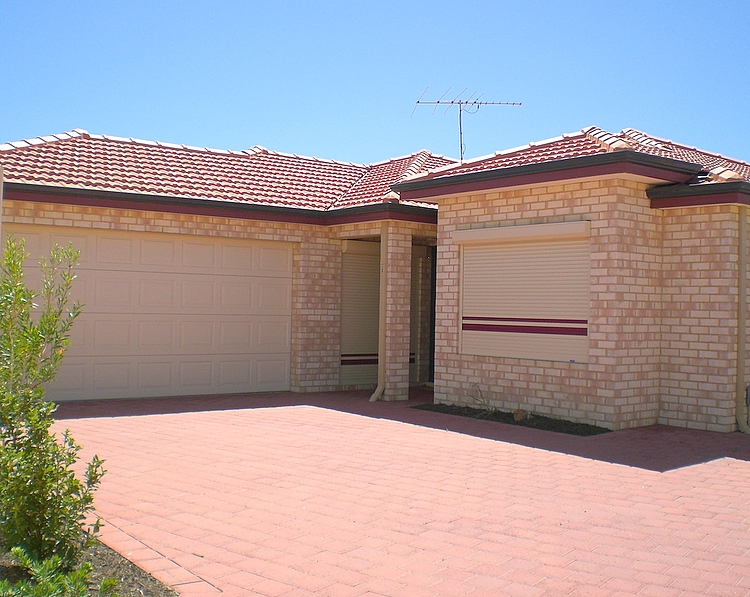 OPEN BY APPOINTMENT ALL LONG WEEKEND Picture 1