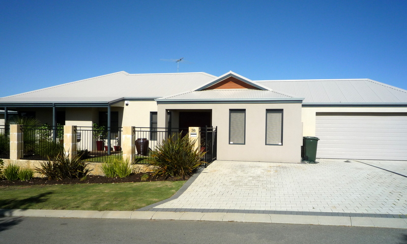 ABSOLUTE SOPHISTICATION Picture 2