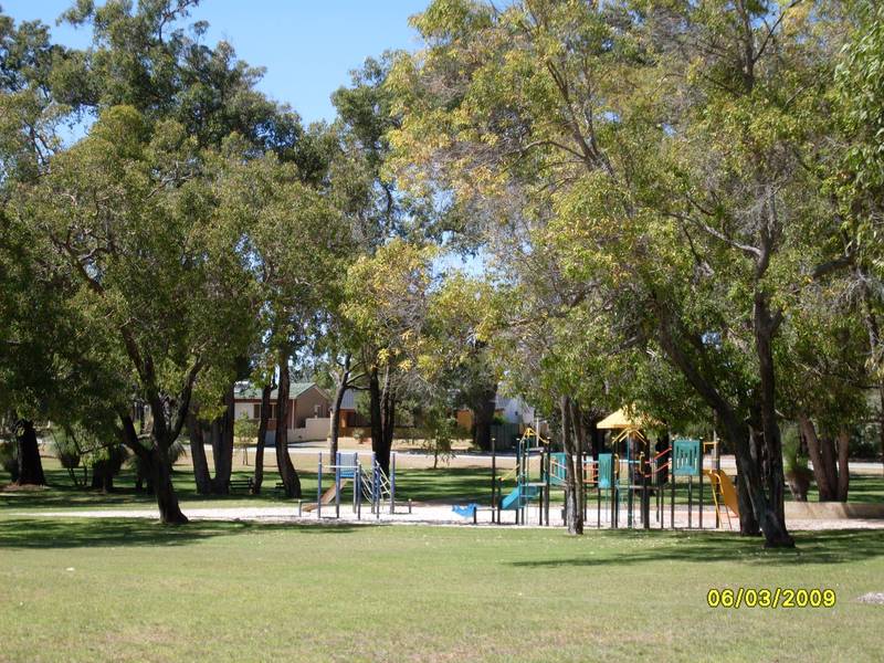 SECURE COMPLEX Picture SECURE COMPLEX Picture