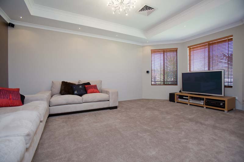 TREAT YOURSELF Picture 3