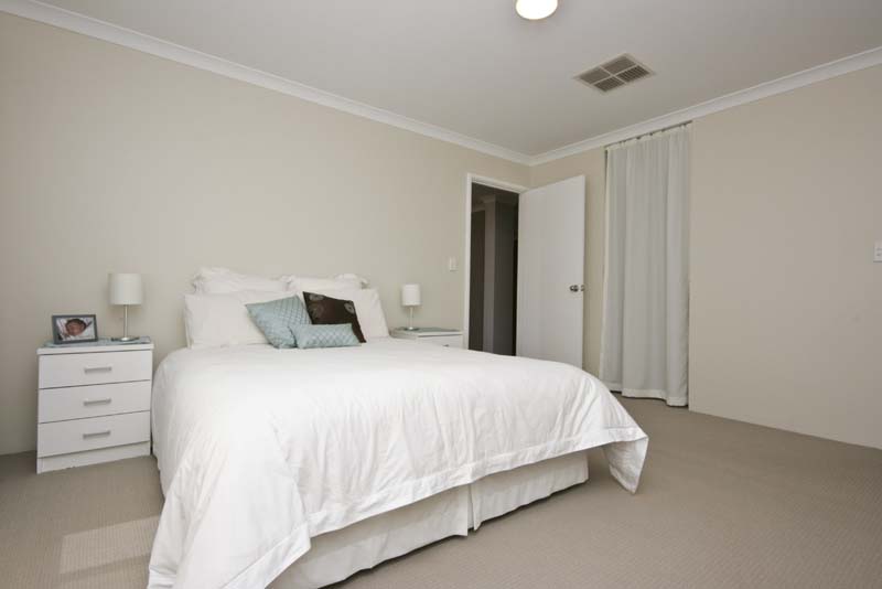 NEW GENERATION LIVING STYLE Picture 3