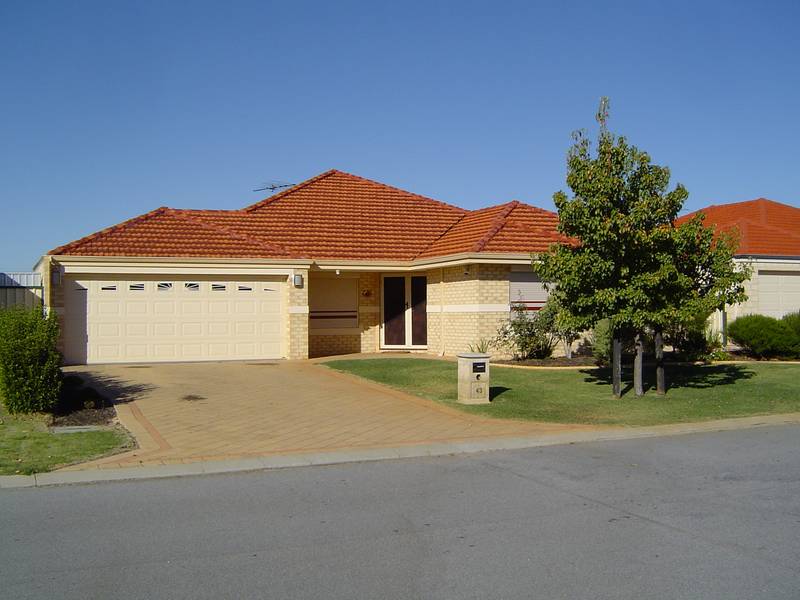 BEAUT INVESTMENT / FAMILY HOME Picture 2