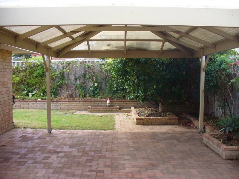 FANTASTIC FAMILY HOME Picture 2