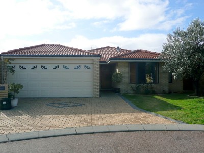 EASY CARE LIVING Picture EASY CARE LIVING Picture