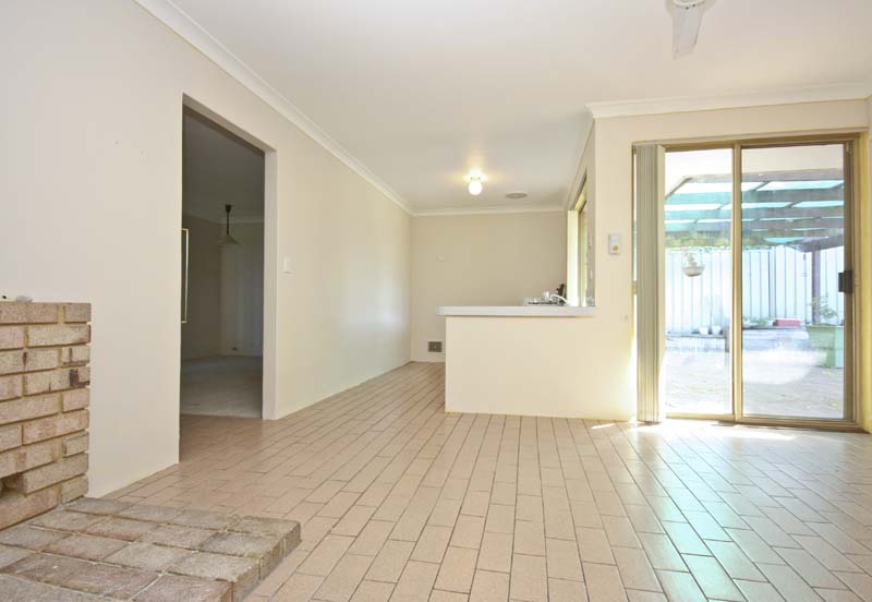 ANOTHER UNDER OFFER BY GEORGE CORREIA Picture 2