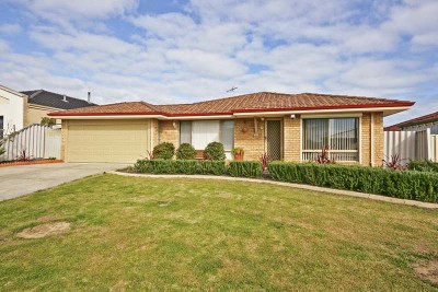 IDEALLY LOCATED!! Picture IDEALLY LOCATED!! Picture