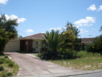 Close to school & Shops Picture