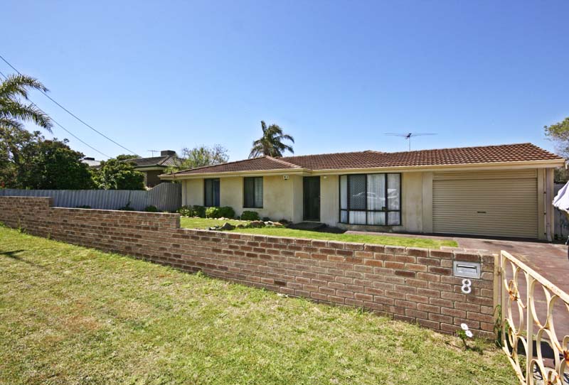 ANOTHER UNDER OFFER BY GEORGE CORREIA Picture 1