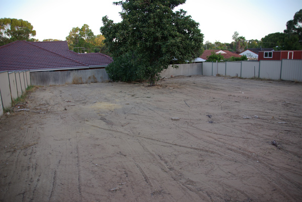 VACANT LAND !!! Picture 1