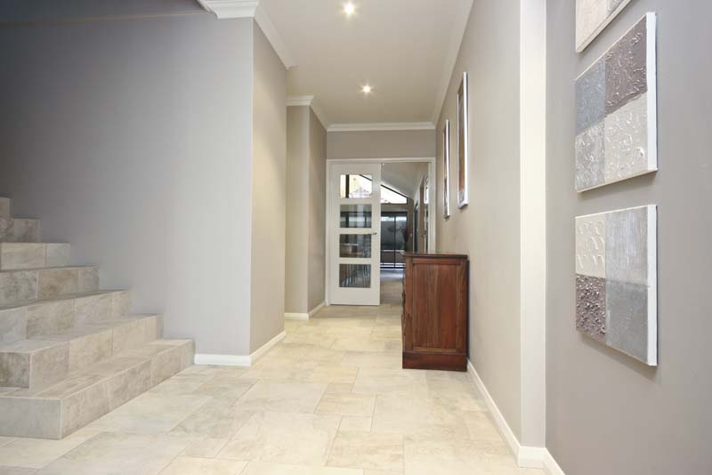 ANOTHER UNDER OFFER BY GEORGE CORREIA Picture 2