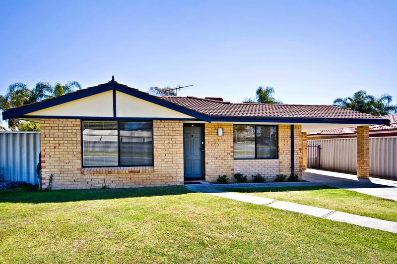 UNDER OFFER BY GEORGE CORREIA Picture 1