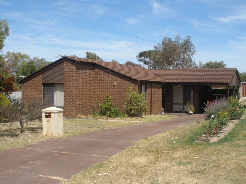 BREAK LEASE! Picture 1