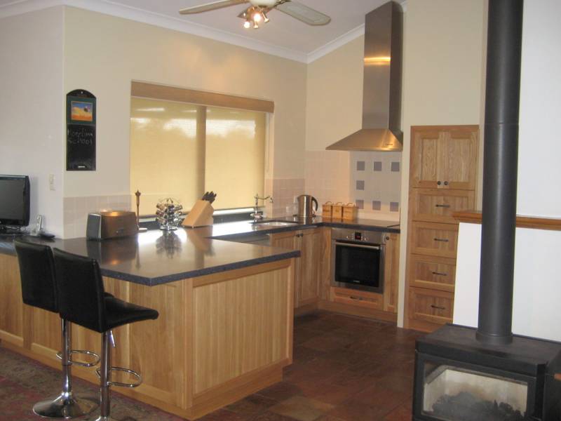 THE SAFEST SUBURB IN PERTH! Picture 2