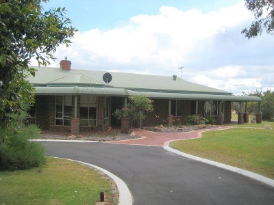 THE SAFEST SUBURB IN PERTH! Picture