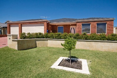 ABSOLUTE QUALITY - HOME OPEN SUN 31ST JAN 2.15-3.00PM Picture ABSOLUTE QUALITY - HOME OPEN SUN 31ST JAN 2.15-3.00PM Picture