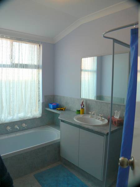 REDUCED TO SELL!!! Picture 3