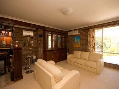 HILLS Lifestyle with Fantastic Views Picture HILLS Lifestyle with Fantastic Views Picture