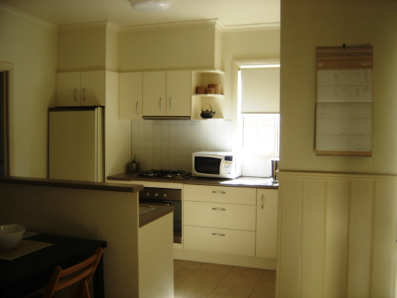 Charming Renovated Cottage Picture 2