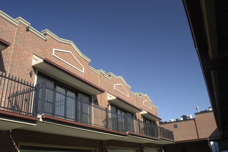 CLARENDON TERRACE Picture 2