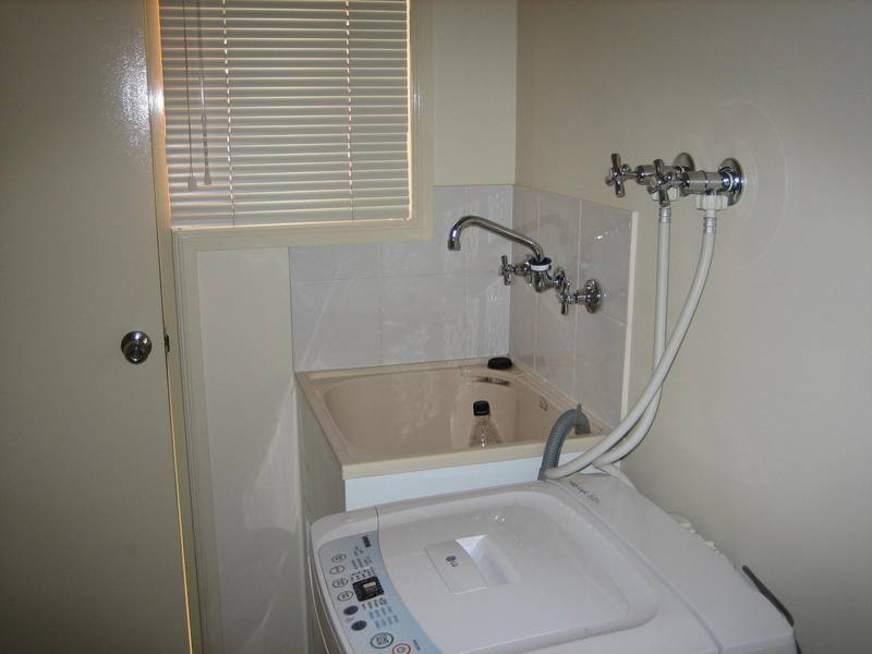 DESIGNER UNIT Picture