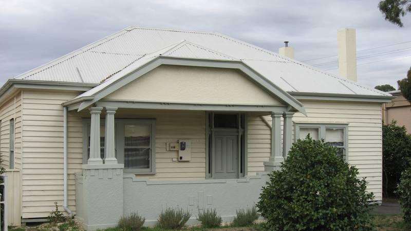 POSITION IS JUST PERFECT Picture 2