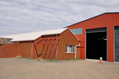 FACTORY AND OFFICE SPACE Picture