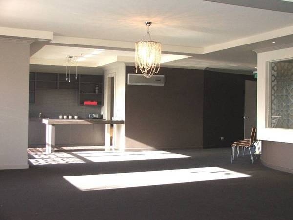 NEW CITY OFFICES Picture 3