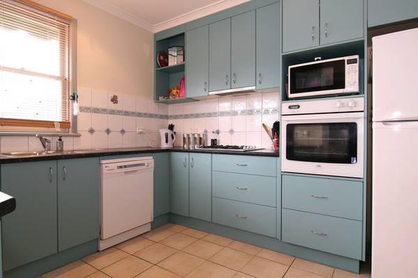 PRESENTATION TO THE HIGHEST STANDARD Picture 3