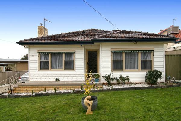 PRESENTATION TO THE HIGHEST STANDARD Picture 1