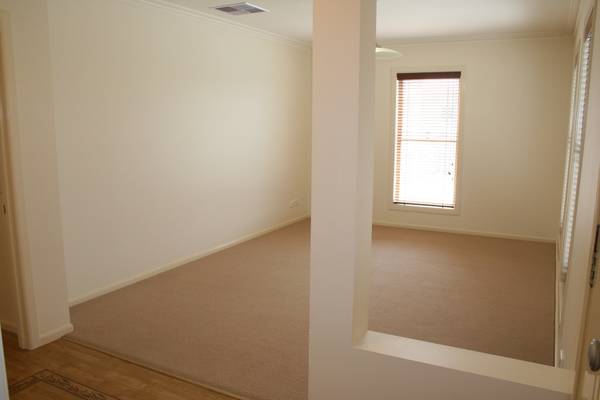 FAMILY, 5 BEDROOMS, FANTASTIC Picture