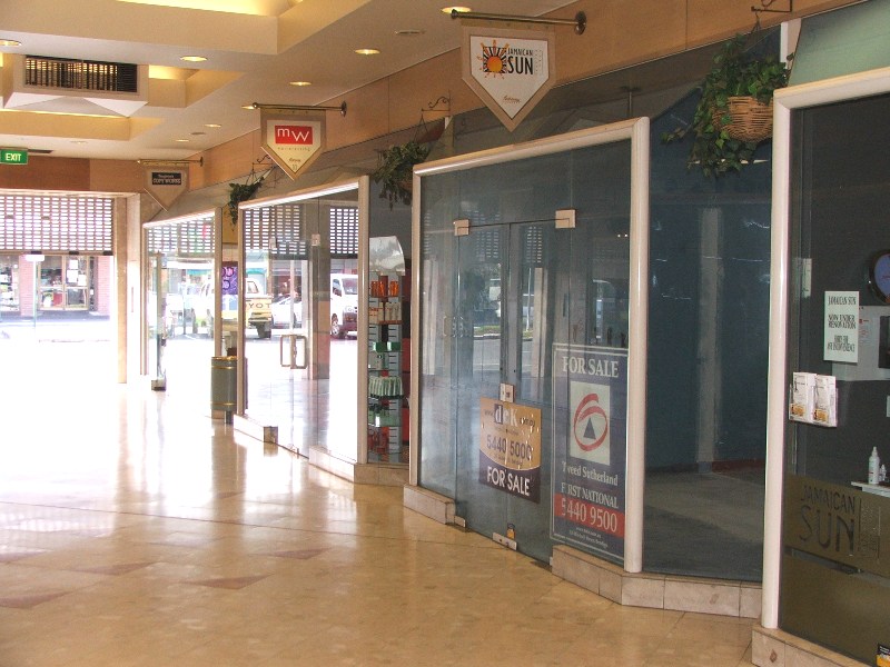 AFFORDABLE RETAIL PREMISES Picture 1