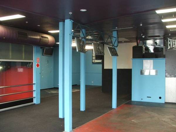 PROMINENT CENTRAL LOCATION Picture 2