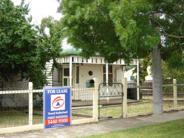 Weatherboard Cottage Picture 1