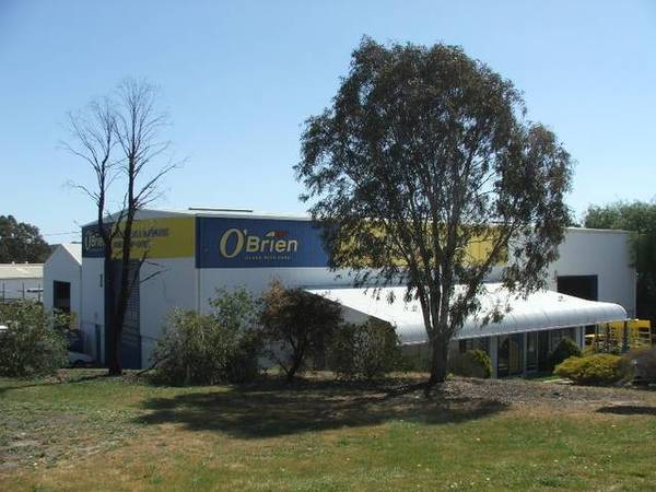 BLUE CHIP TENNANT Picture 2