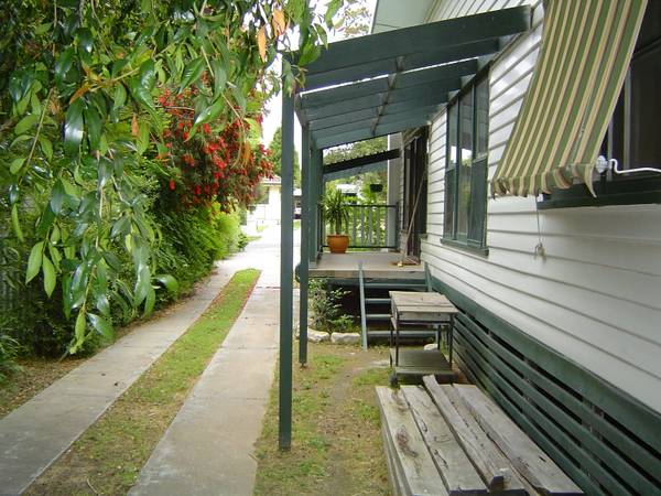 Close to Schools Picture 3