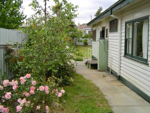 Close to Schools Picture 2