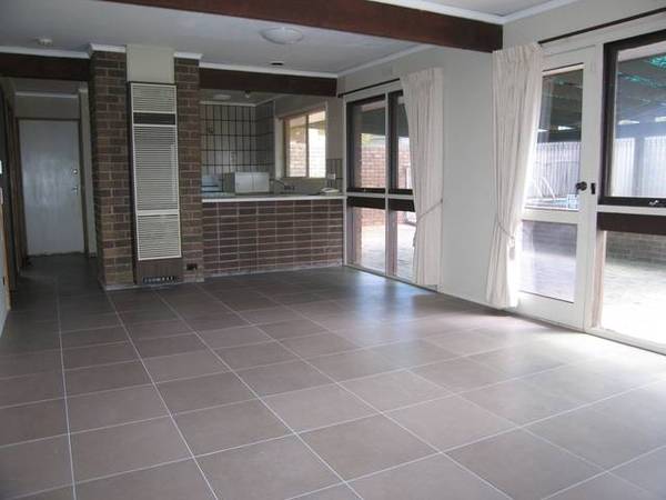 QUIET, COMFORTABLE AND CONVENIENT Picture