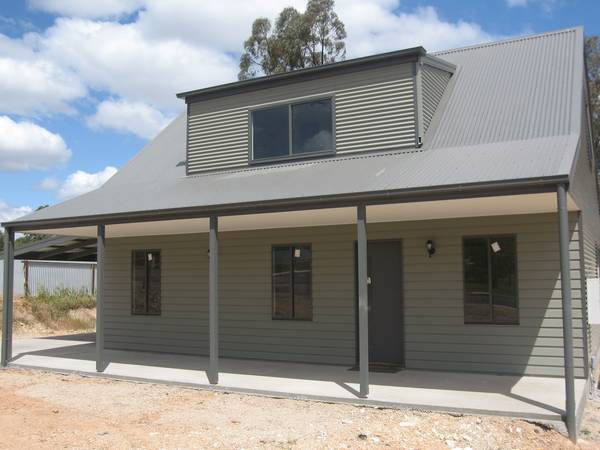 CONTEMPORARY COTTAGE Picture