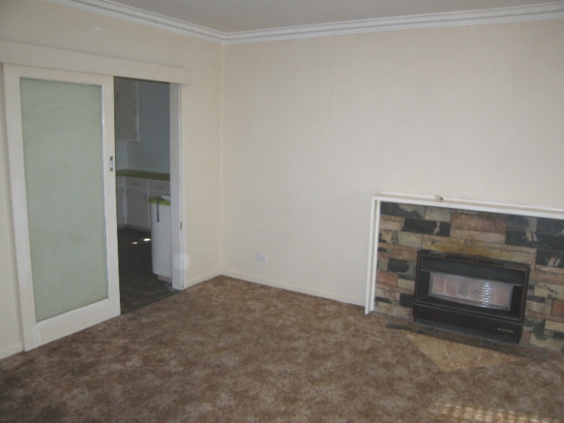 Spacious Weatherboard Home Picture