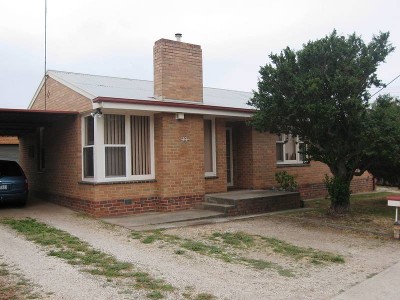 ONE PROPERTY WITH 2 RETURNS Picture ONE PROPERTY WITH 2 RETURNS Picture