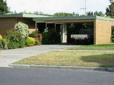 Central Position, Five Bedrooms Picture Central Position, Five Bedrooms Picture