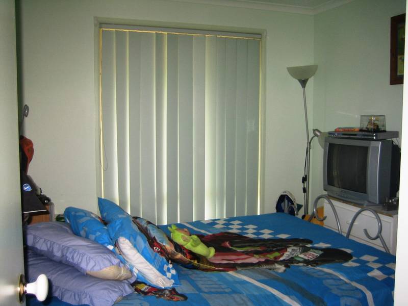 SO NEAT AND COMPACT Picture