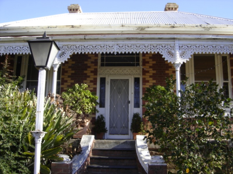 Victorian Red Brick Picture