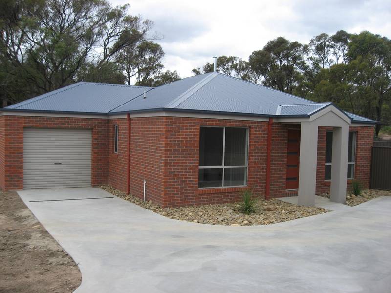 WHY BUILD WHEN YOU CAN BUY BRAND NEW! Picture 1