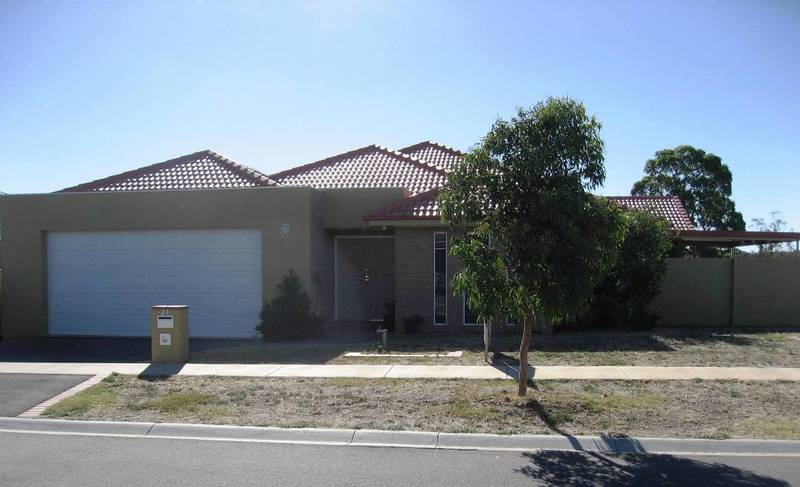 DESIGNED TO SUIT TRADESMAN OR RETIREES Picture 1