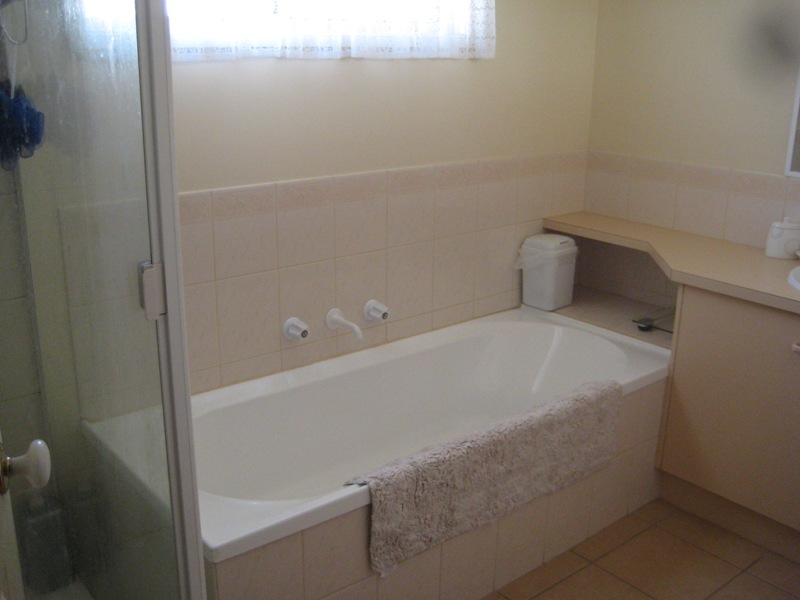 Block of Three Units Picture 3