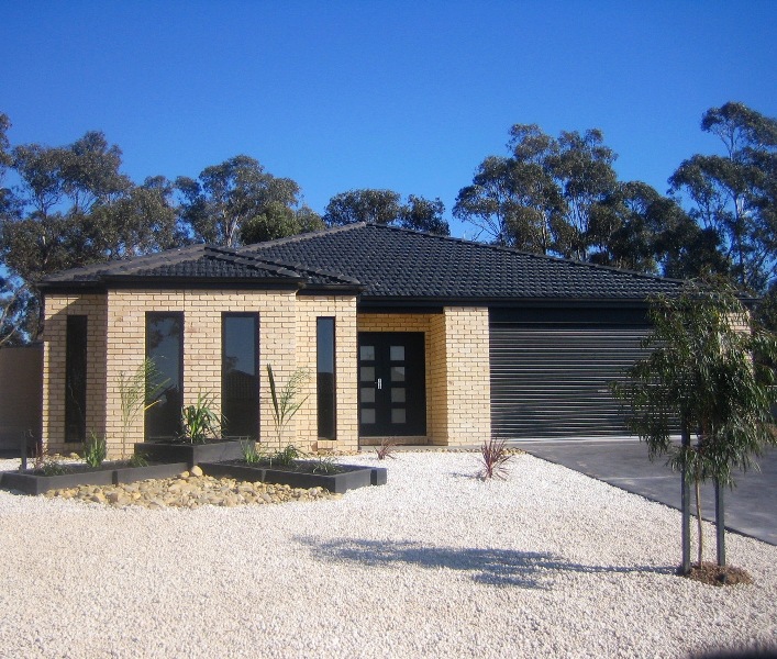 Luxury Living Picture 1