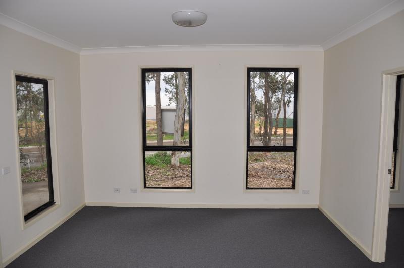 HIGH PROFILE Picture 3